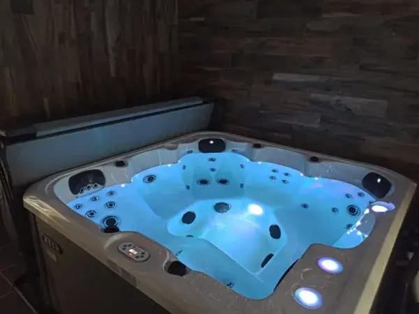 SPA intérieur pour 6 personnes