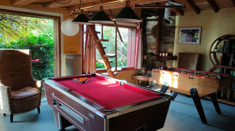 Salle de jeux Billard et Baby foot