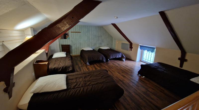 1 chambre à l'étage d'1 petit gîte