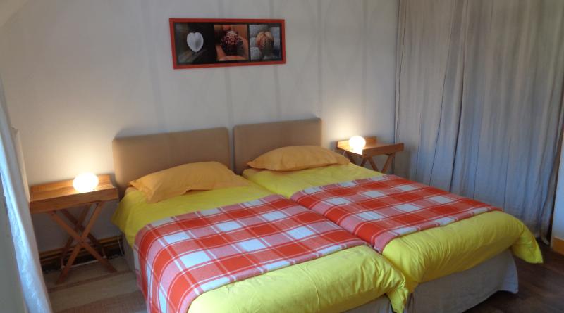 chambre 2 lits simples les pommiers