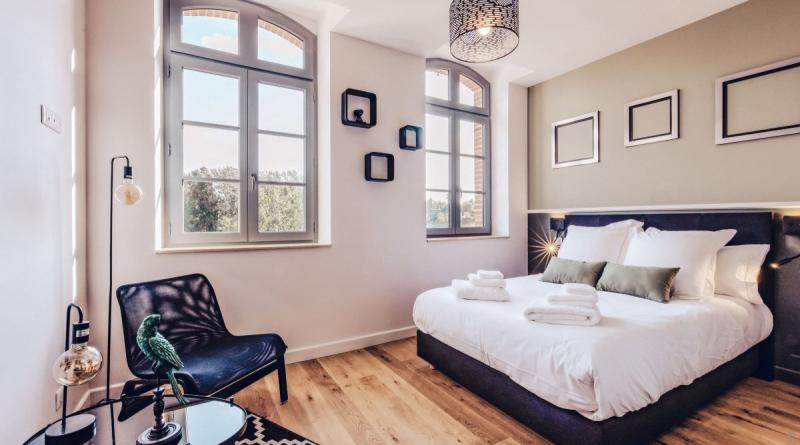 UNE CHAMBRE