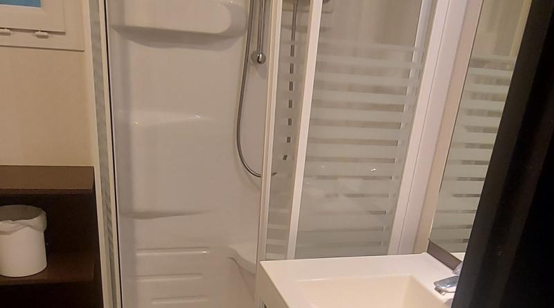 salle de douche chalets