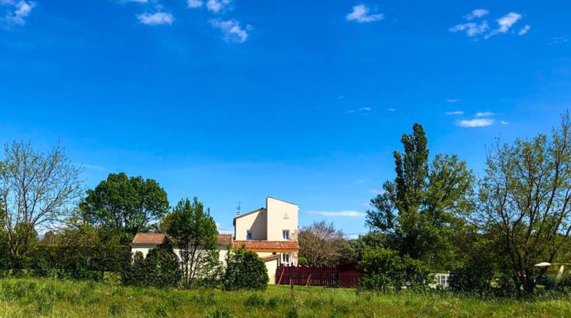 Gîte de groupe spacieux en Drôme Provençale, proche ViaRhôna et véloroutes