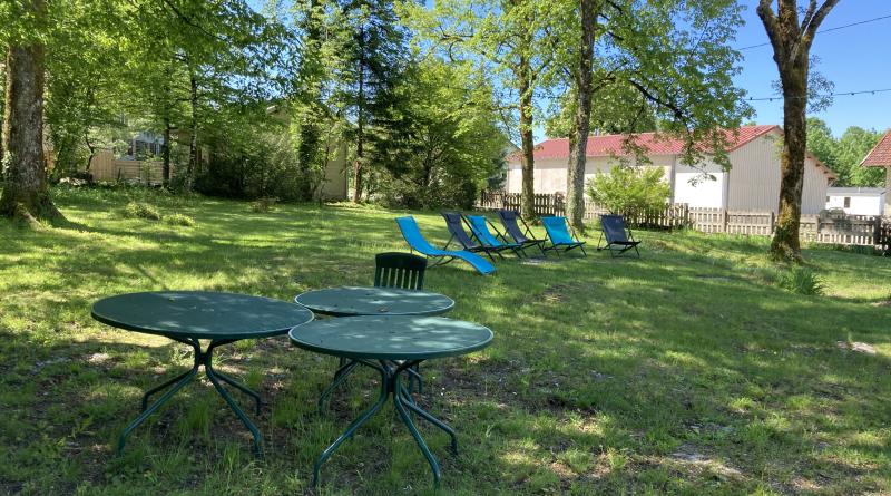 salons de jardin dans le parc