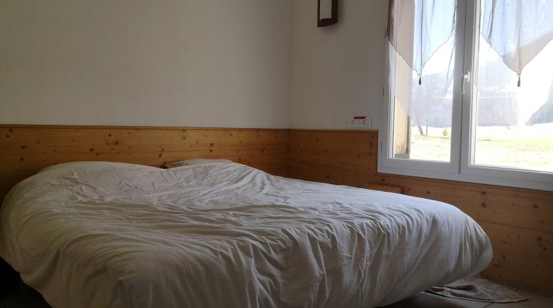 Chambre en configuration lit double