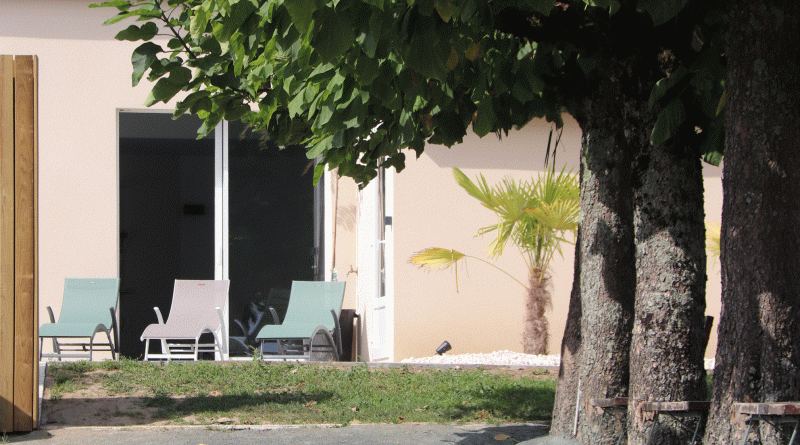 2 terrains de boules