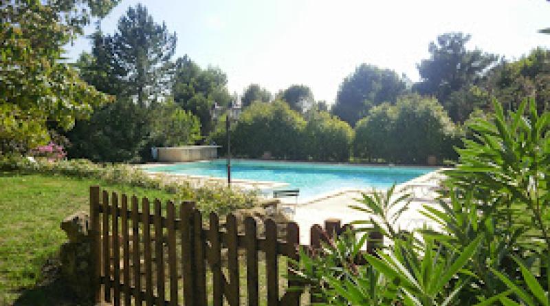 Accès à la piscine