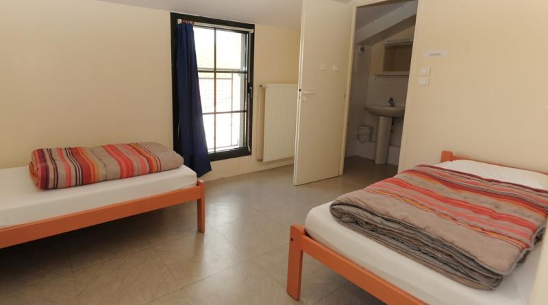 CHAMBRE 9