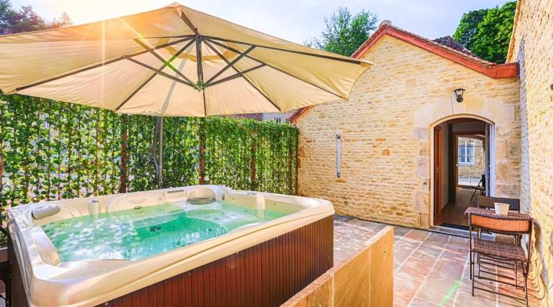 Jacuzzi extérieur