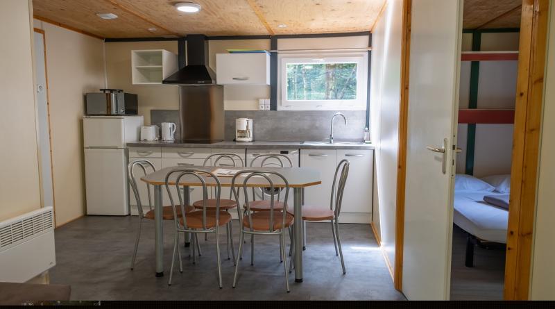 Séjour chalet, cuisine équipée