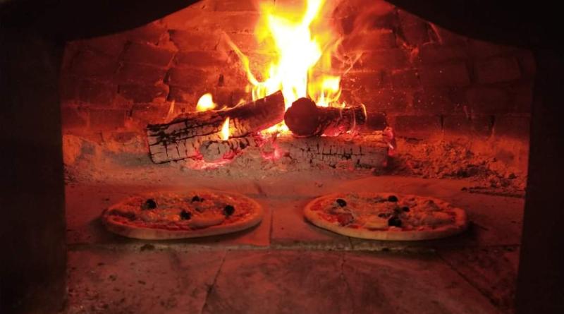 Soirée pizza au feu de bois