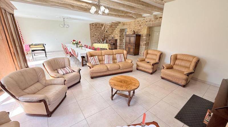 salle de 90 m2 