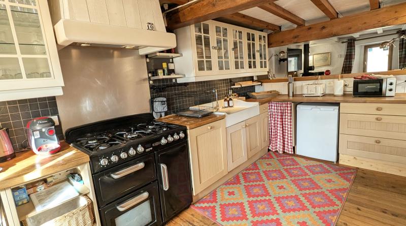 La Ferme des Astres, cuisine équipée